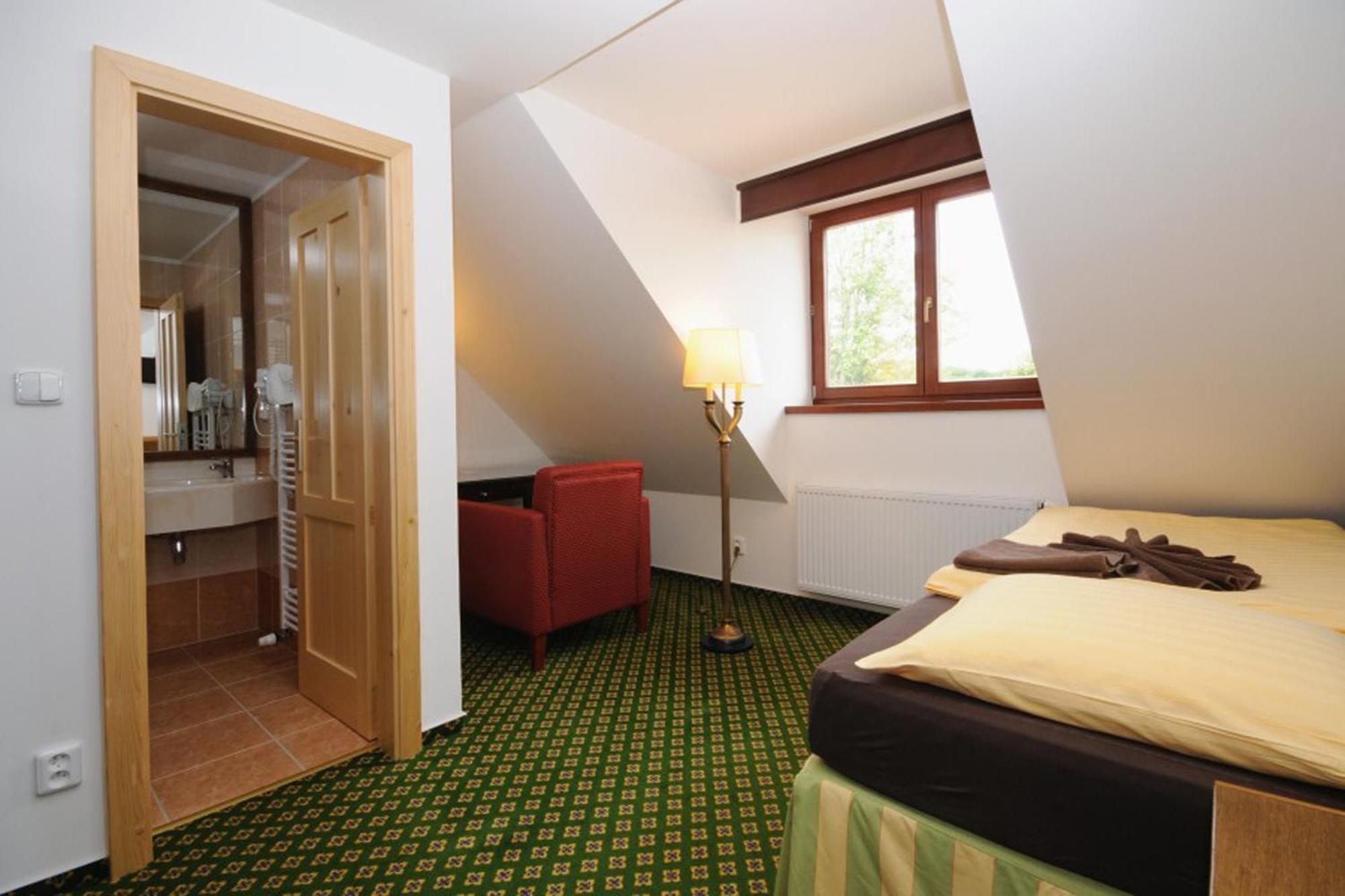 Hotel Restaurant Na Statku Náměšť nad Oslavou Dış mekan fotoğraf