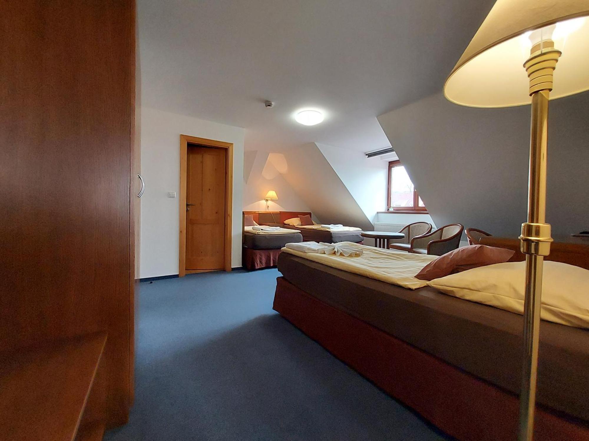 Hotel Restaurant Na Statku Náměšť nad Oslavou Oda fotoğraf